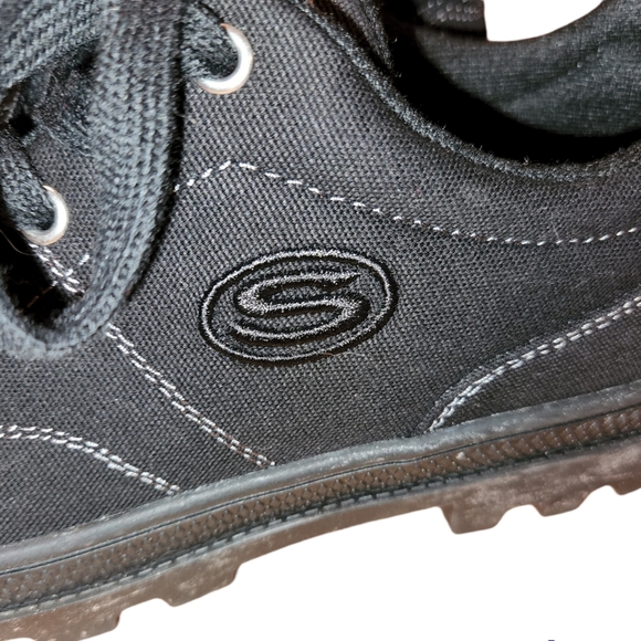 Skechers Canvas Women's Shoes - Picture 4 of 8